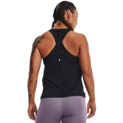 Under Armour Rush Energy Canottiera Donna - Nero 9 Under Armour Rush Energy Canottiera Donna - Nero -Vendite Racchette da tennis 07908000 14