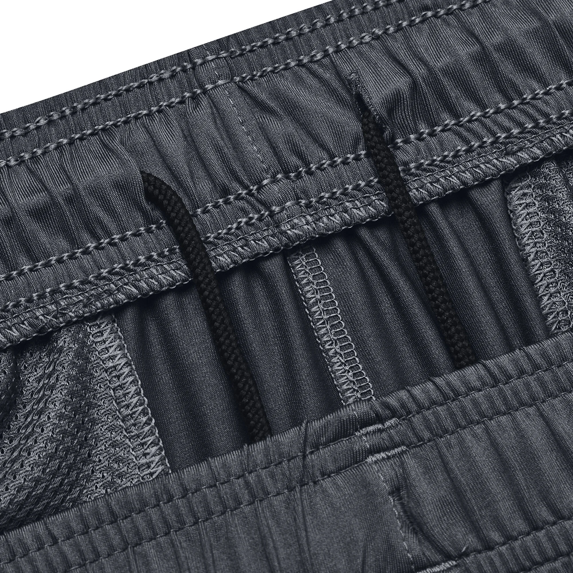 Under Armour Tech Vent Pantaloncini Uomini - Grigio Scuro, Nero 6 Under Armour Tech Vent Pantaloncini Uomini - Grigio Scuro, Nero - immagine 6
