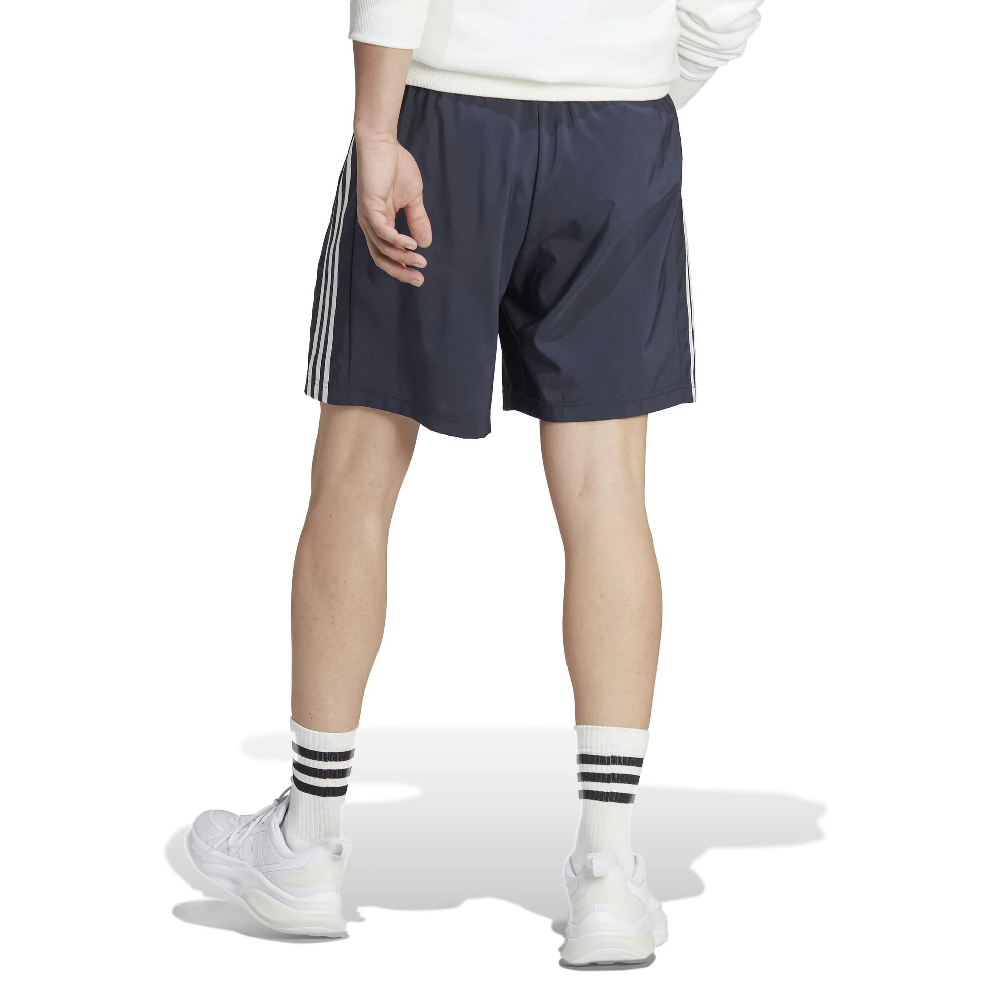 ADIDAS Essentials AEROREADY Chelsea 3-Stripes Pantaloncini Uomini - Blu Scuro, Bianco 3 ADIDAS Essentials AEROREADY Chelsea 3-Stripes Pantaloncini Uomini - Blu Scuro, Bianco - immagine 3