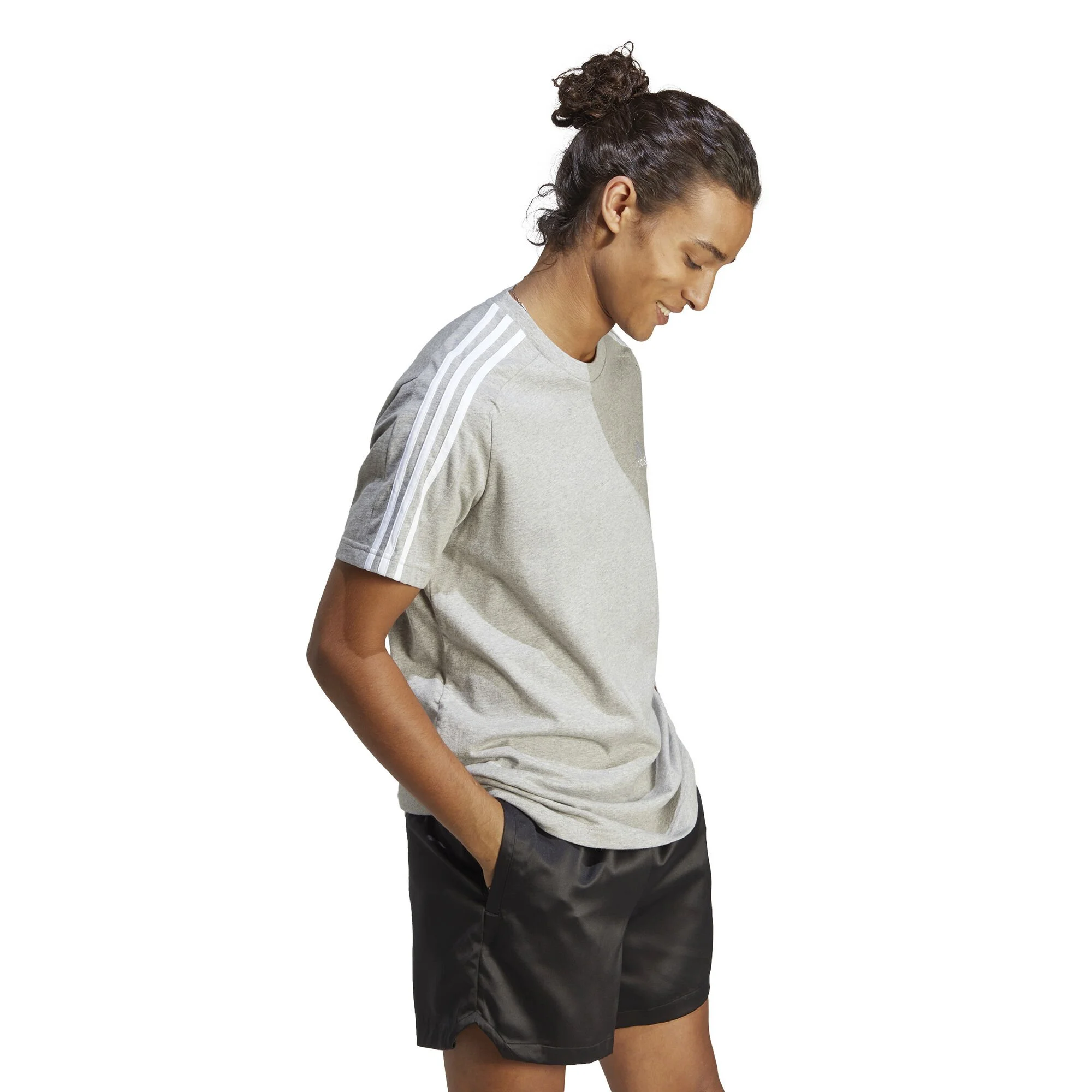ADIDAS Essentials Single Jersey 3-Stripes Maglietta Uomini - Grigio Chiaro, Bianco 4 ADIDAS Essentials Single Jersey 3-Stripes Maglietta Uomini - Grigio Chiaro, Bianco - immagine 4