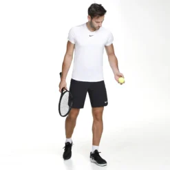 Nike Dri-Fit Advantage 9in Pantaloncini Uomini - Nero 8 Nike Dri-Fit Advantage 9in Pantaloncini Uomini - Nero -Vendite Racchette da tennis 55298000 10